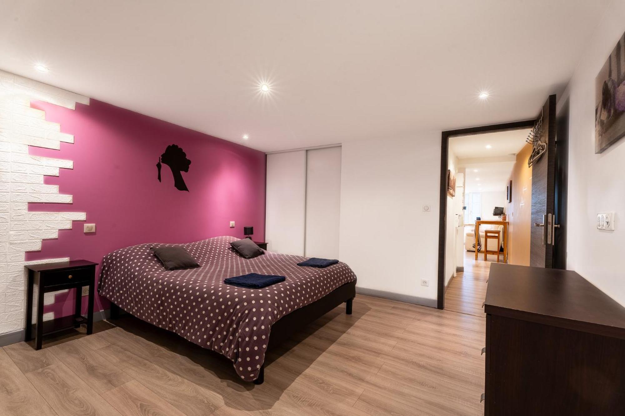 Appartement Spa Privatif Et Cinema Centre Ville Metz Buitenkant foto